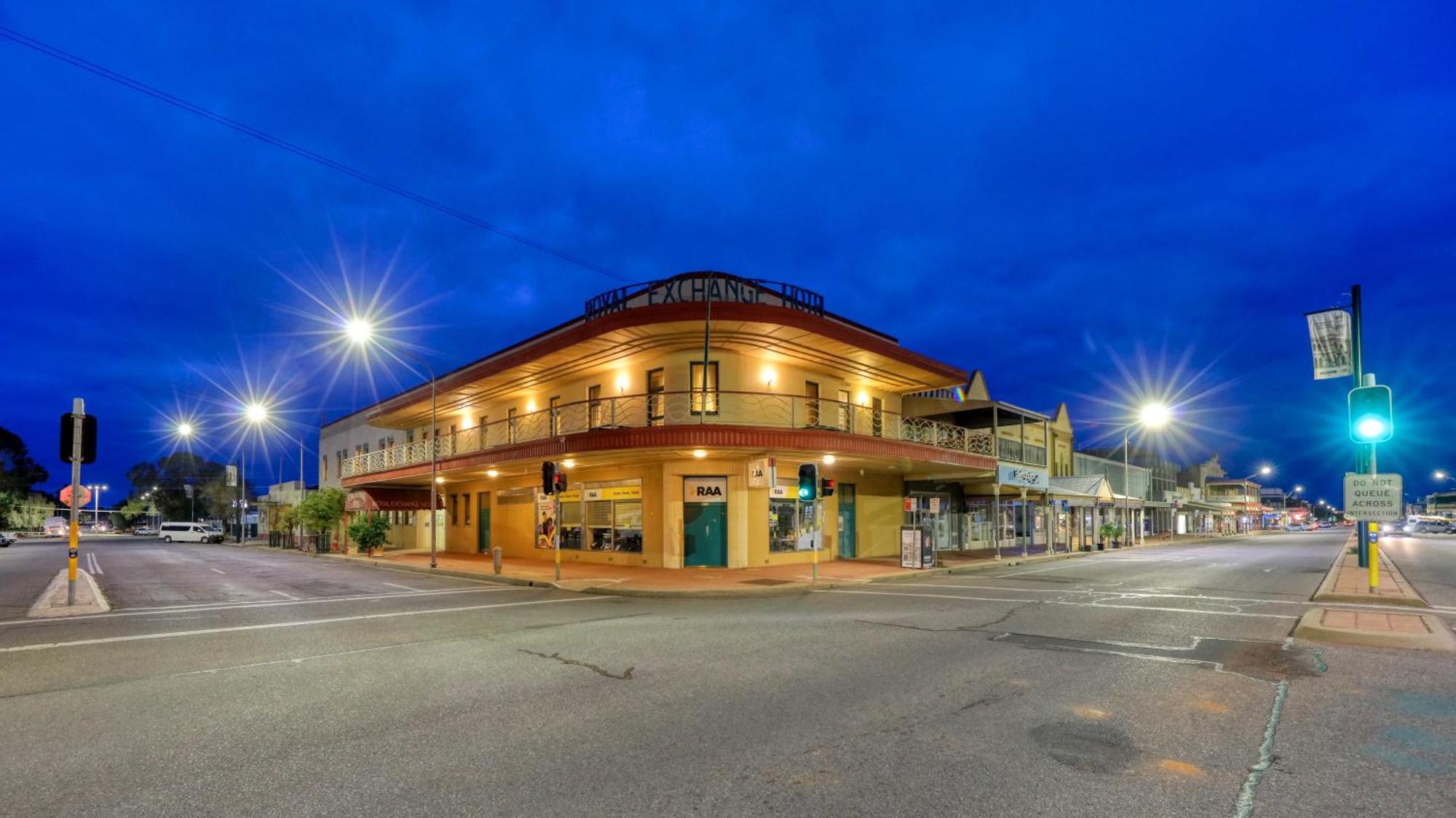 Royal Exchange Hotel Broken Hill Ngoại thất bức ảnh